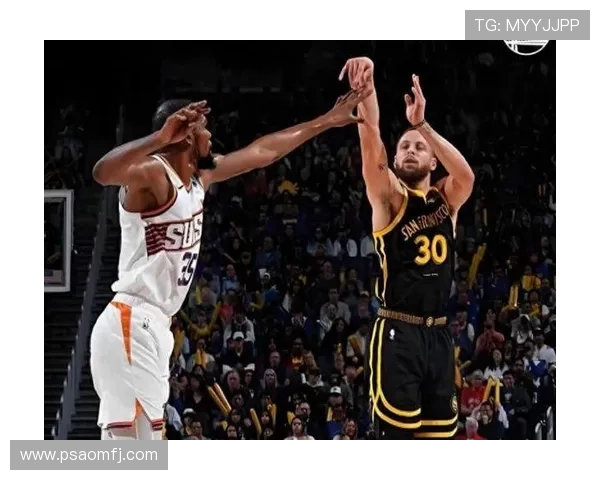 库里三节狂砍35分5板2帽难救勇士球队仍落后12分苦苦支撑艰难追分